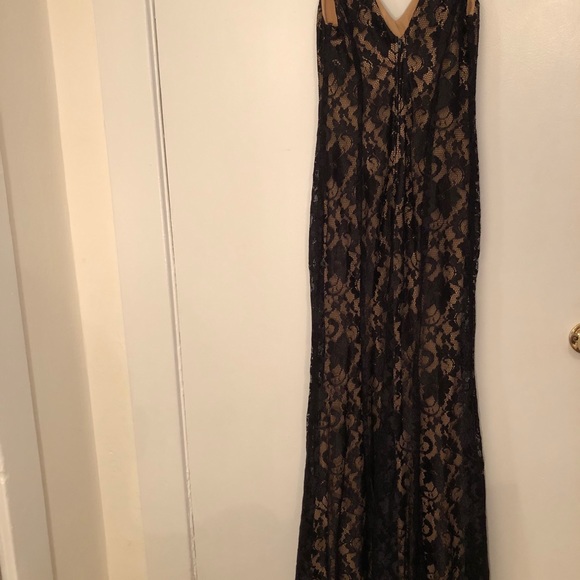 Black and Tan Lace maxi dress - Picture 7 of 8